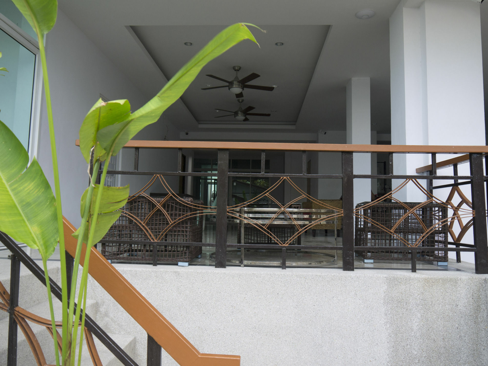 Darisa Apartment Service Patong Εξωτερικό φωτογραφία